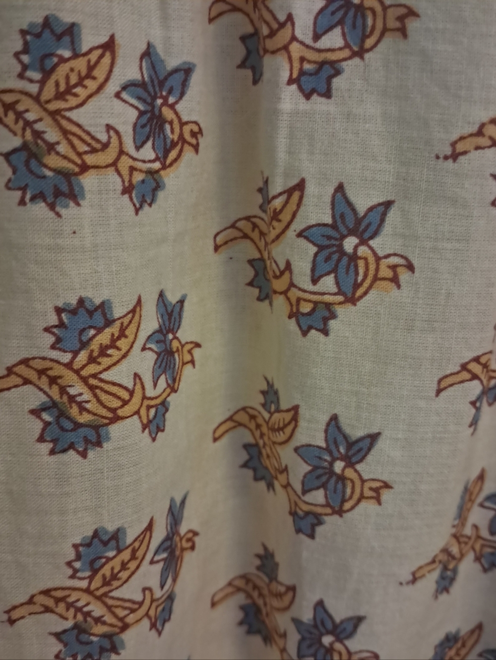 SISTER MARY EMBROIDERED BLOUSE SIZE SMALL - Picture 5 of 12